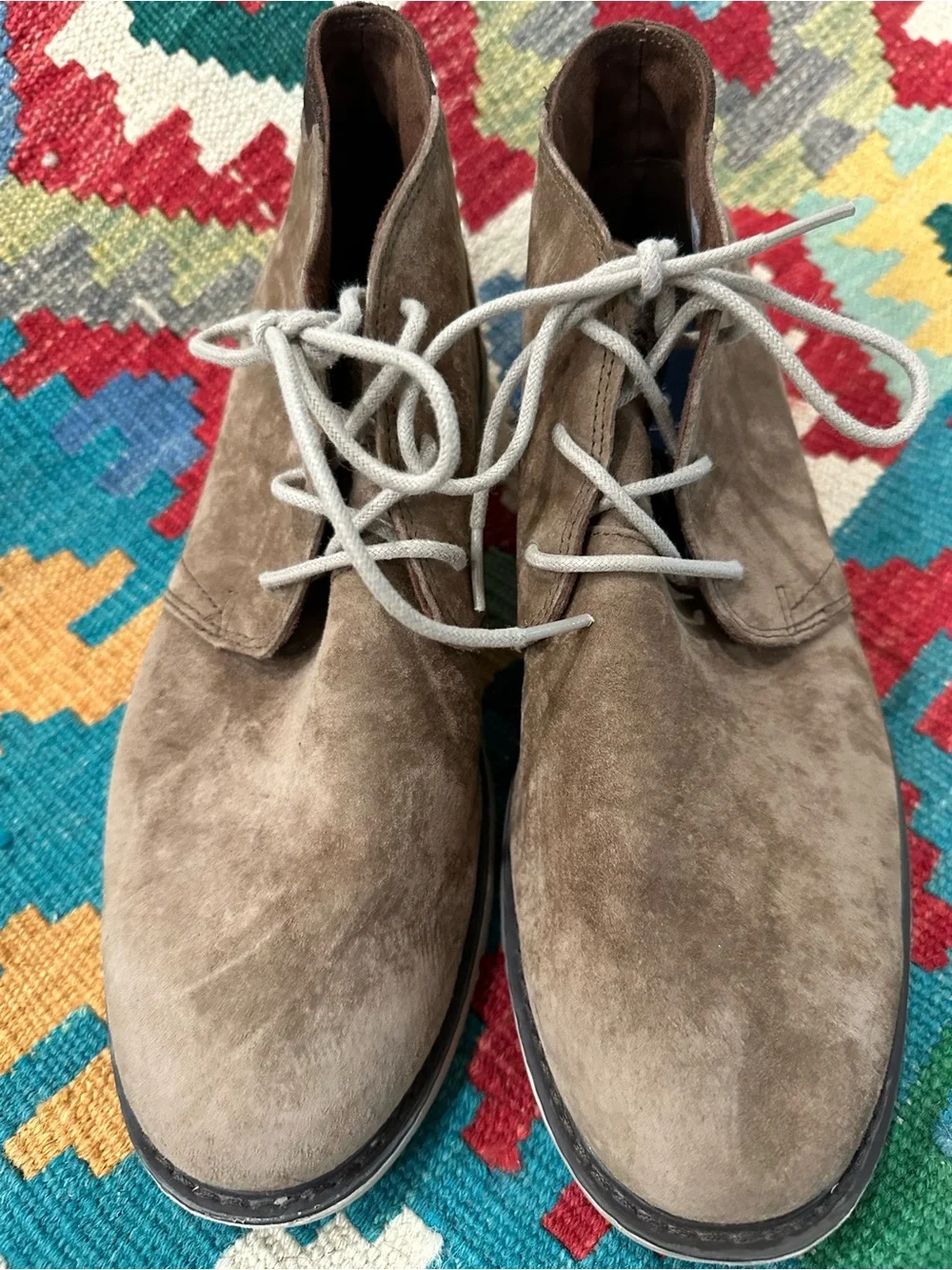 Toms Men's Suede Chukka Boots - Taupe Brown with Light Laces